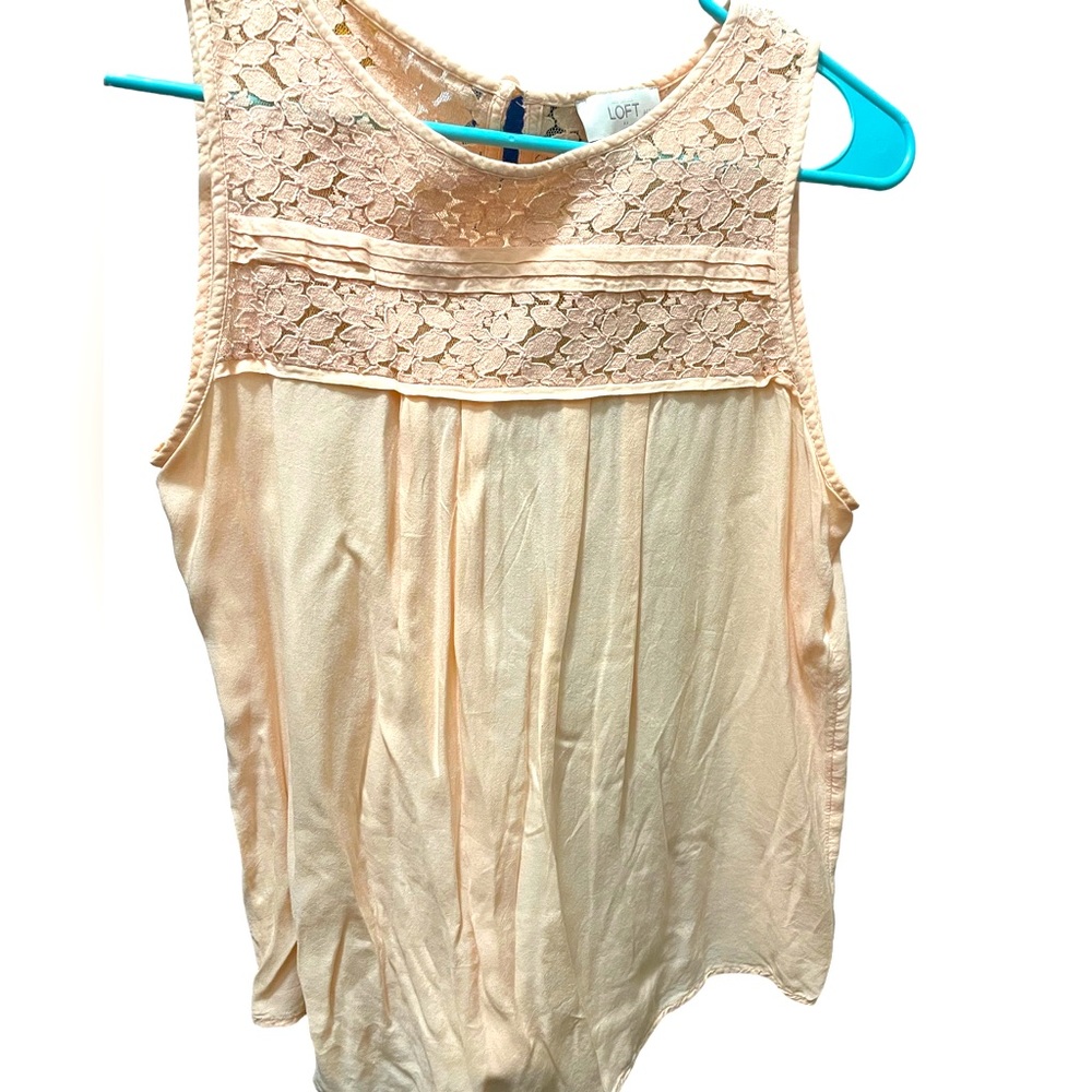 Woman’s Loft Blouse